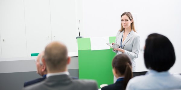 Cursul BizPrez: de la prezentări decente la prezentări care farmecă şi conving